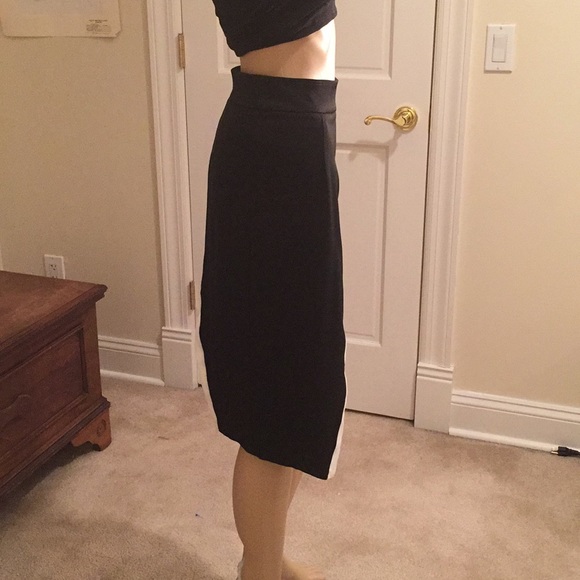 Sharp and edgy! - Picture 4 of 5